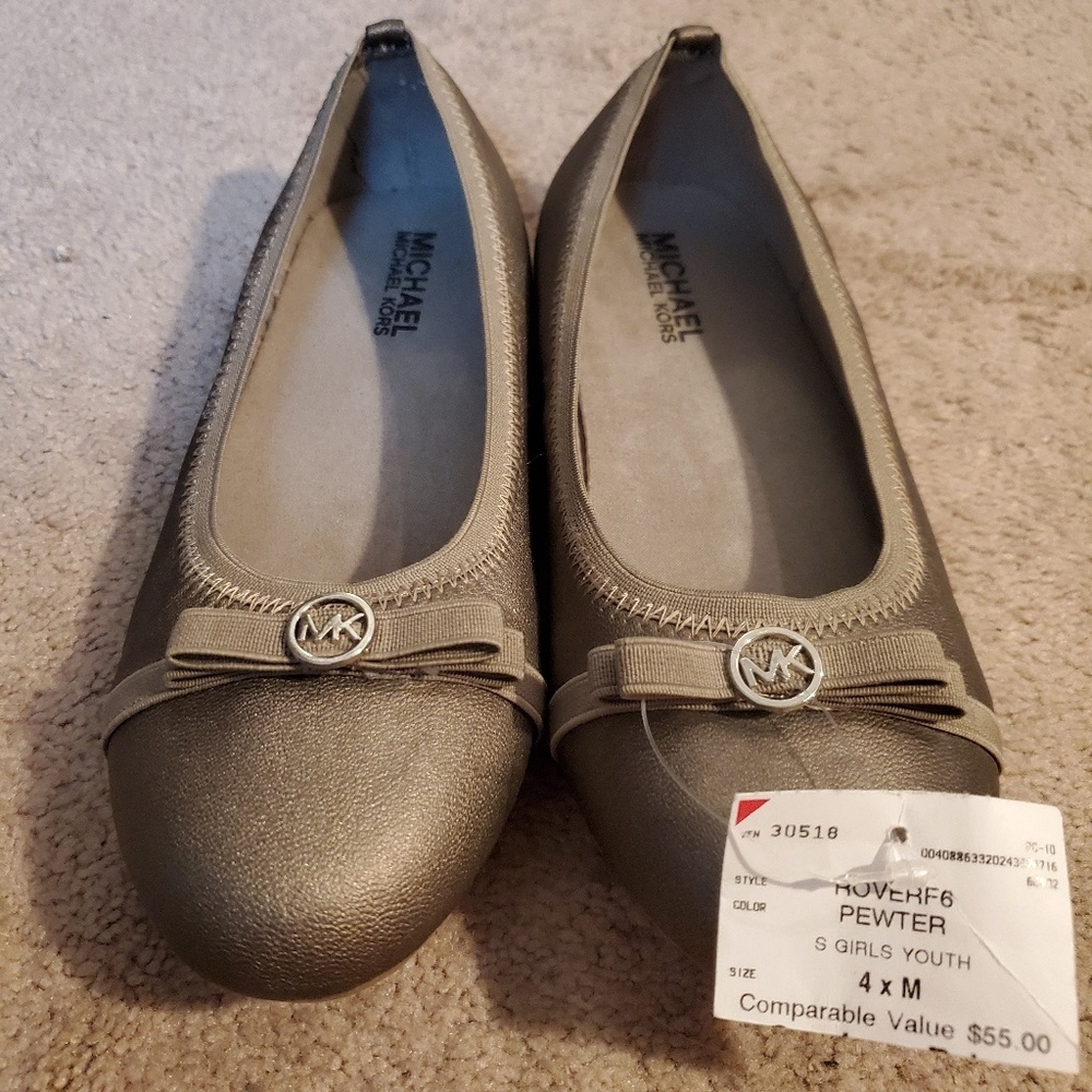 Michael Kors Pewter Shoes  Kids sz 4/Women's sz 7.